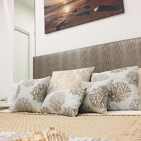 Accanto A Te - Charme Rooms فيستَ المظهر الخارجي الصورة