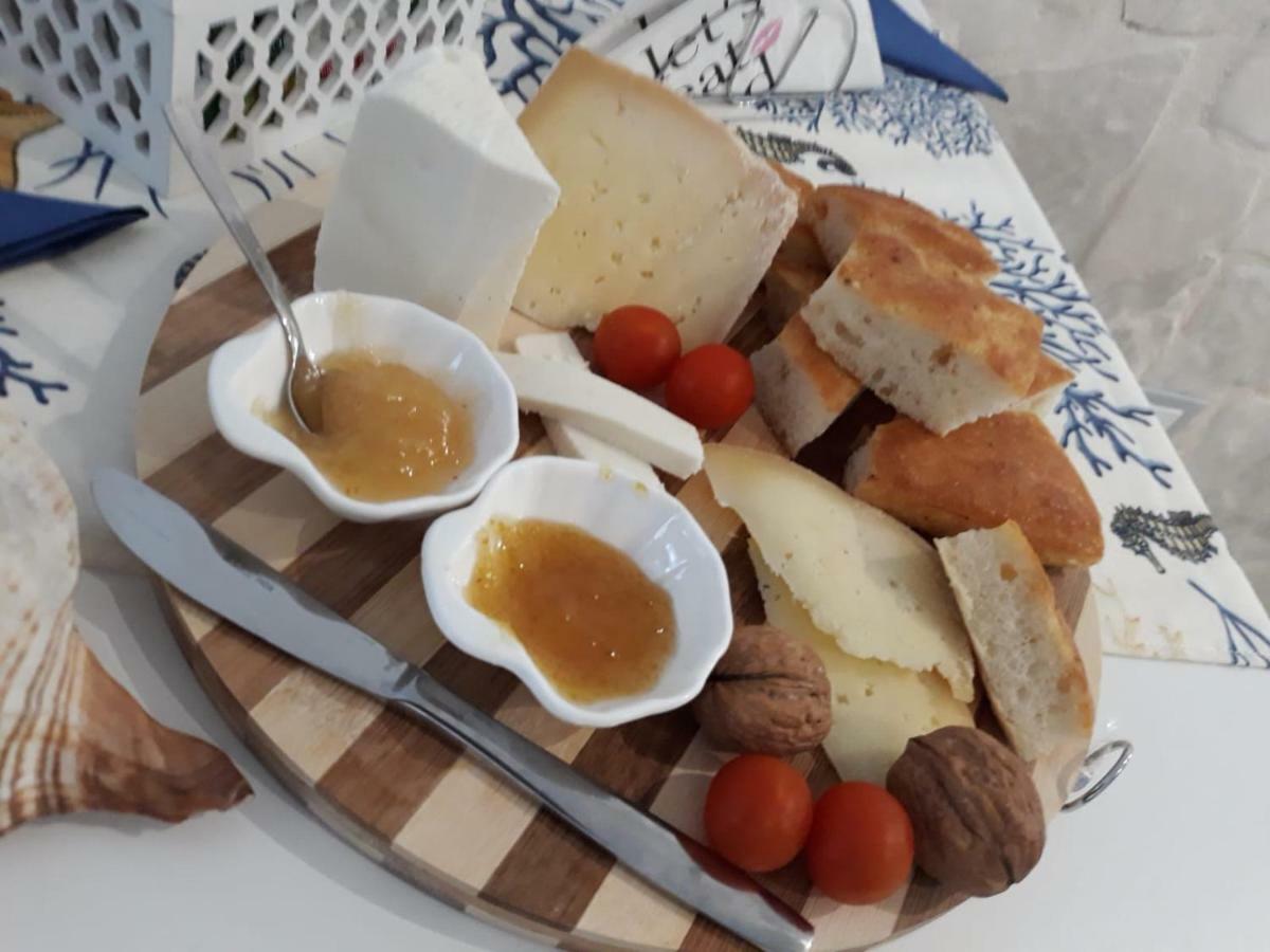 Accanto A Te - Charme Rooms فيستَ المظهر الخارجي الصورة