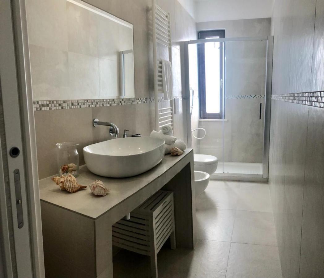Accanto A Te - Charme Rooms فيستَ المظهر الخارجي الصورة