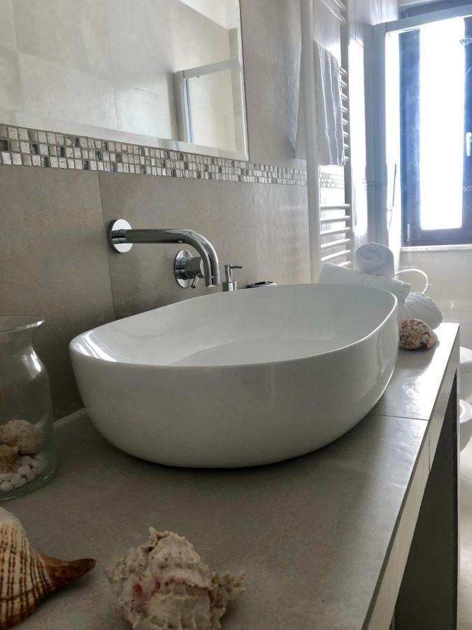 Accanto A Te - Charme Rooms فيستَ المظهر الخارجي الصورة